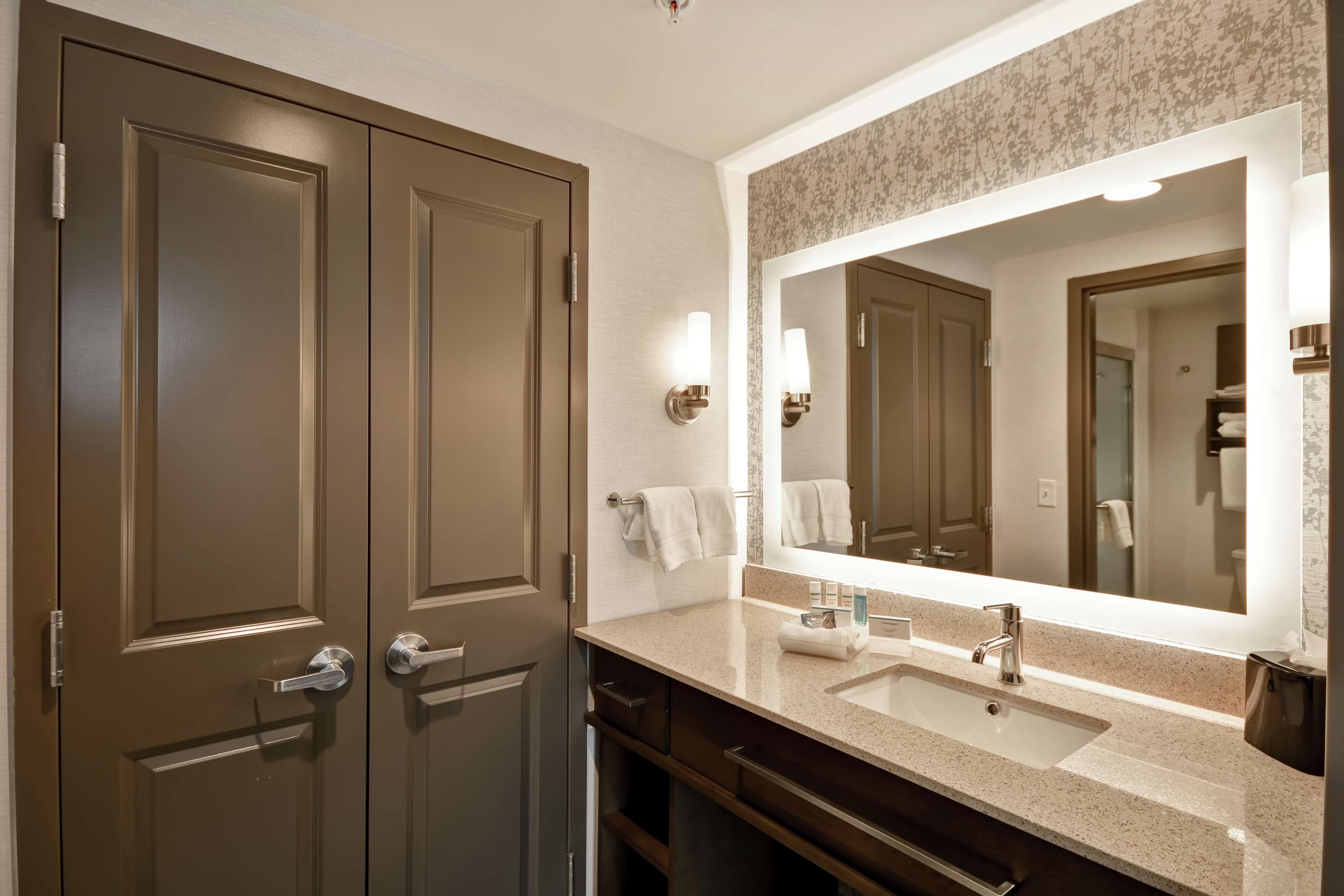 Homewood Suites By Hilton Warren Detroit Εξωτερικό φωτογραφία