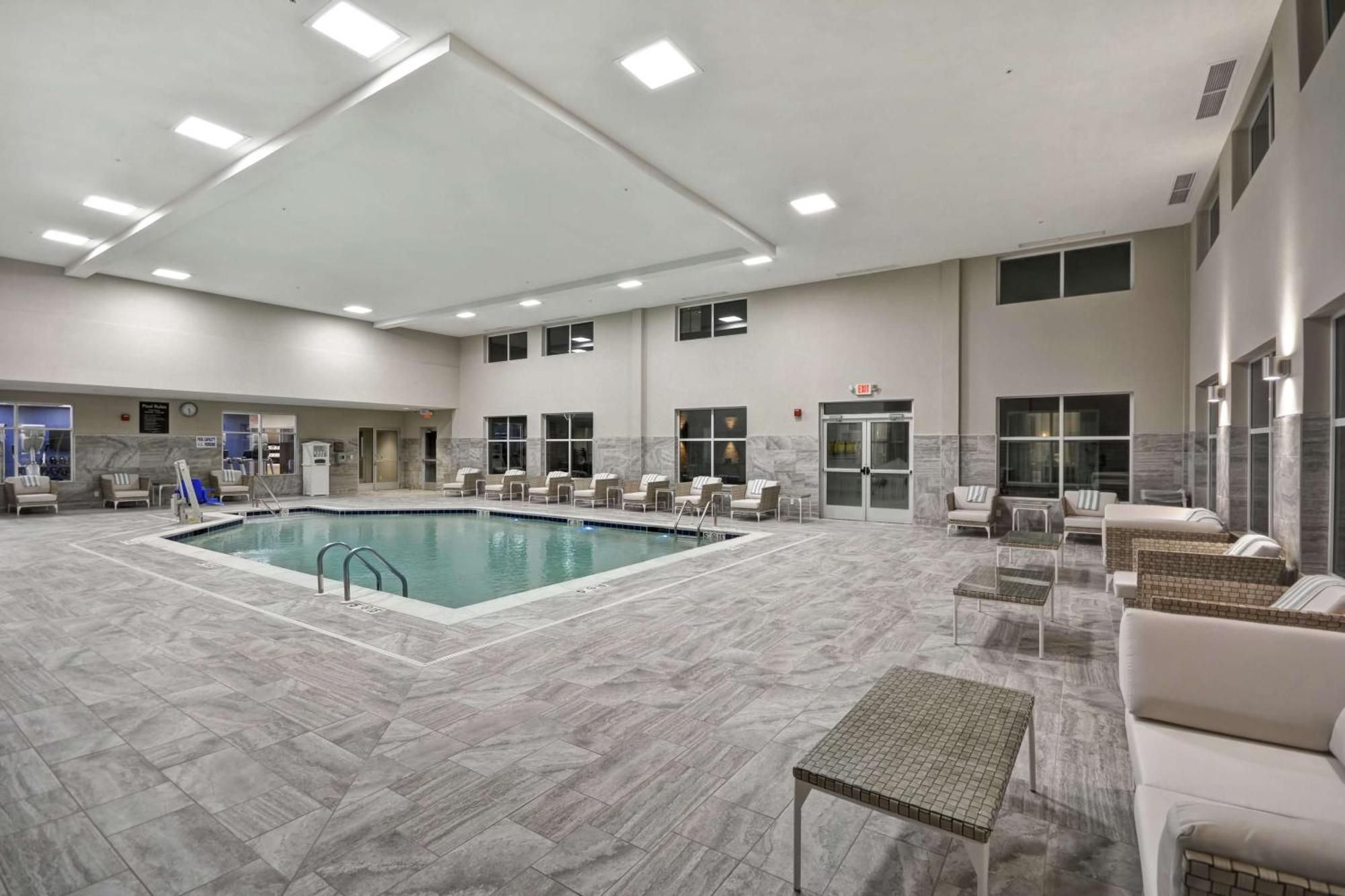 Homewood Suites By Hilton Warren Detroit Εξωτερικό φωτογραφία
